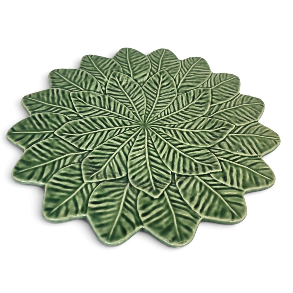 Bordallo Pinheiro Lemon Leaf 13" Charger Plate Chop Platter Portugal Majolica - Picture 6 of 8